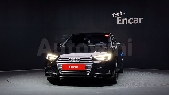 Audi A4 2019 — 3
