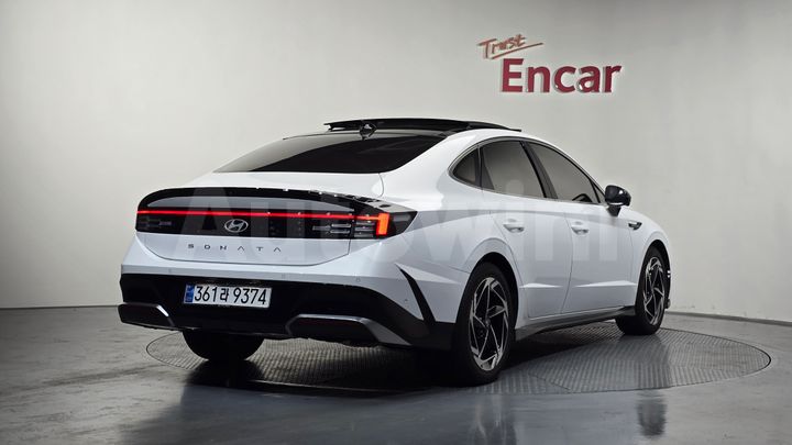 Hyundai Sonata 2025 — 2
