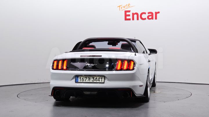 Ford Mustang 2015 — 4