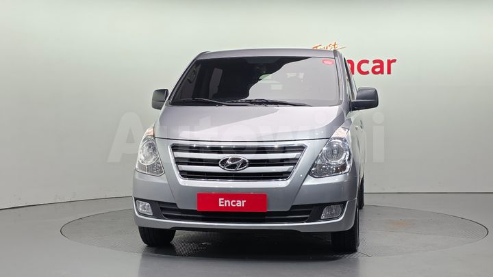 Hyundai Starex 2018 — 3