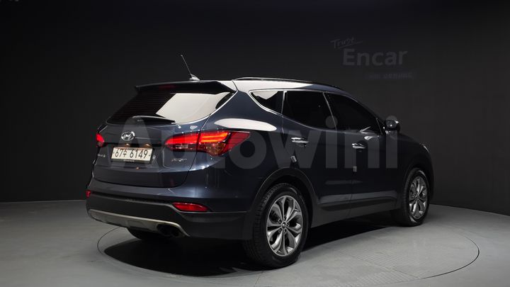 Hyundai SantaFe 2013 — 2
