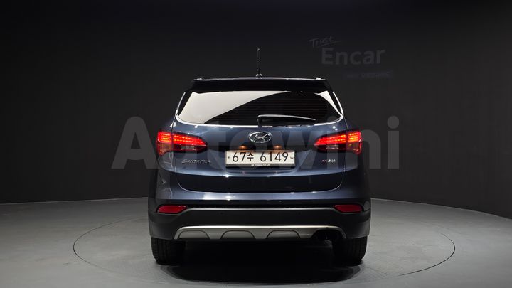 Hyundai SantaFe 2013 — 4