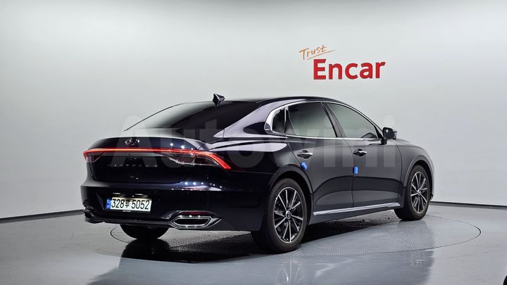 Hyundai Grandeur 2021 — 2