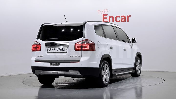 Chevrolet Orlando 2013 — 2