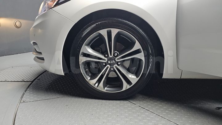 Kia K3 2014 — 5