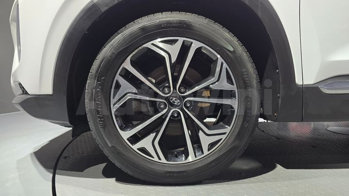 Hyundai SantaFe 2019 — 5