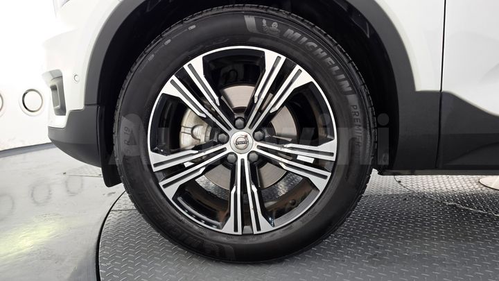 Volvo XC40 2022 — 5