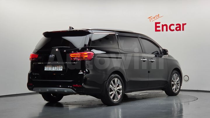 Kia Carnival 2020 — 2