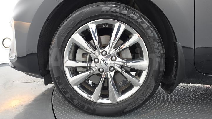 Kia Carnival 2020 — 5