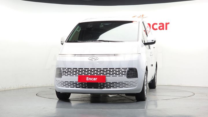 Hyundai Staria 2023 — 3