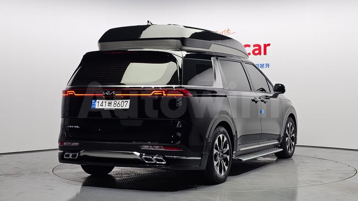 Kia Carnival 2023 — 2