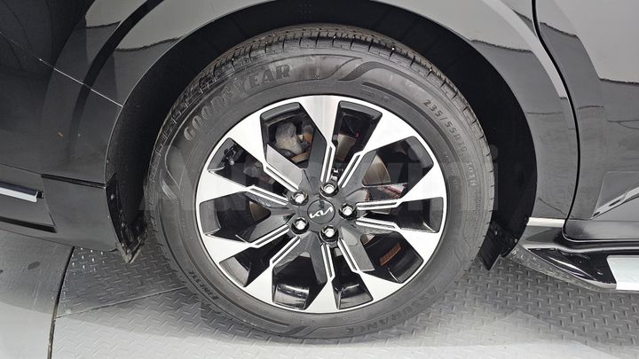 Kia Carnival 2023 — 5