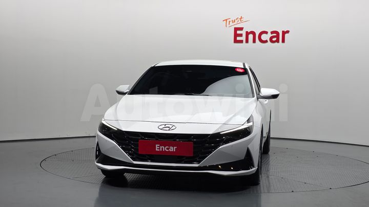 Hyundai Avante 2023 — 3