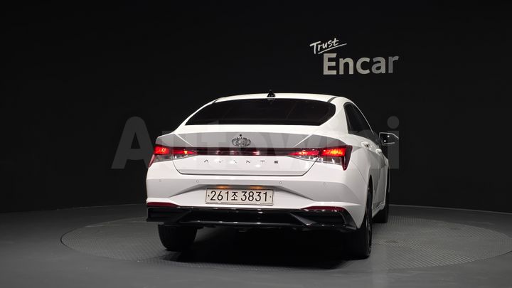 Hyundai Avante 2023 — 4