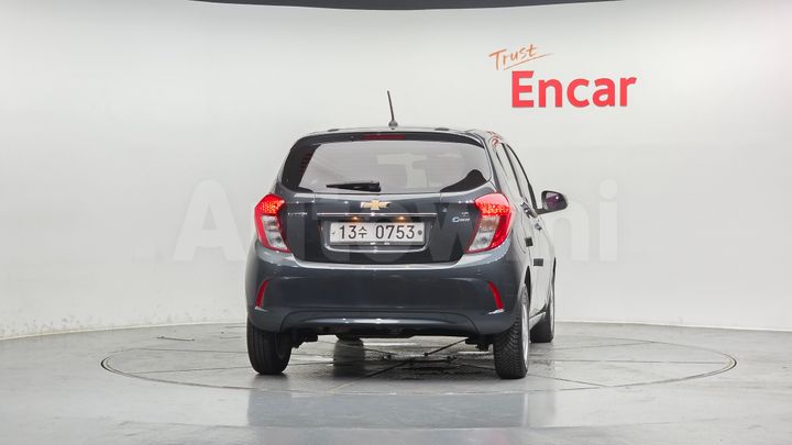 Chevrolet Spark 2017 — 4