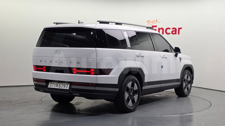 Hyundai SantaFe 2024 — 2