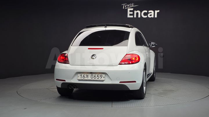 Volkswagen Beetle 2016 — 4