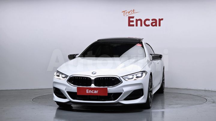 BMW 8 Series 2024 — 3