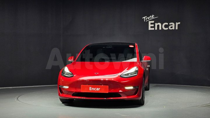 Tesla Model 3 2020 — 3