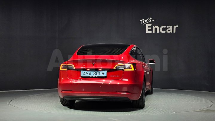 Tesla Model 3 2020 — 4