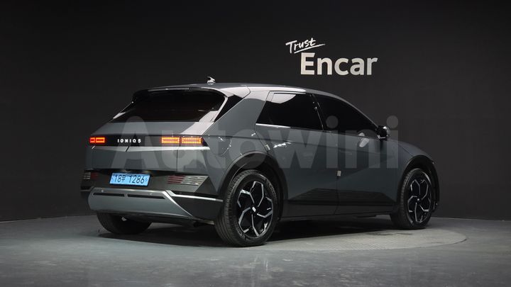 Hyundai Ioniq5 2023 — 2