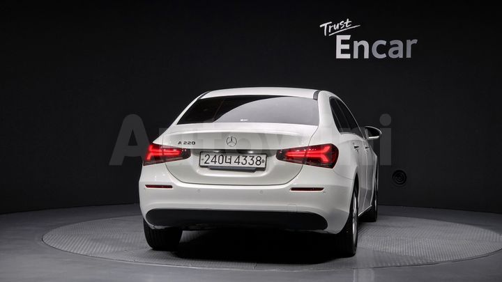 Mercedes-Benz A Class 2020 — 4