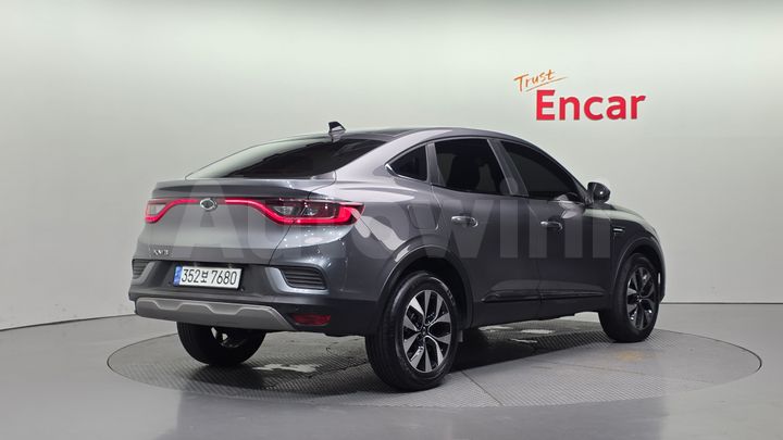 Renault XM3 2023 — 2