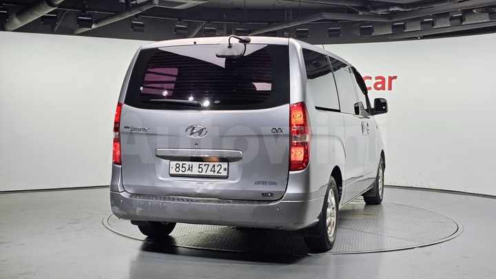 Hyundai Starex 2014 — 4