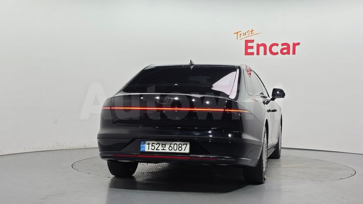 Hyundai Grandeur 2023 — 4
