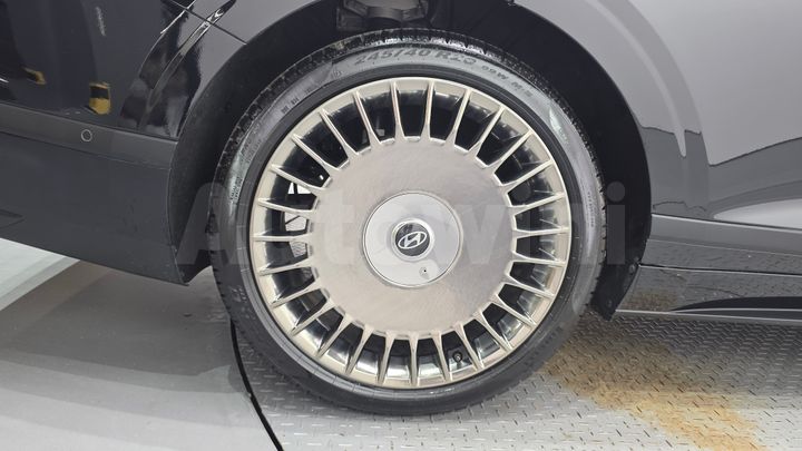 Hyundai Grandeur 2023 — 5