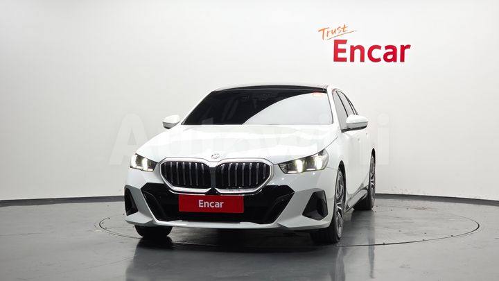 BMW 5 Series 2026 — 3
