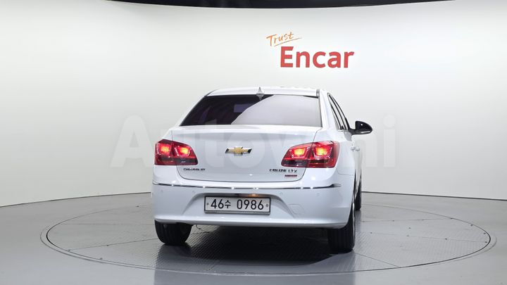 Chevrolet Cruze 2016 — 4