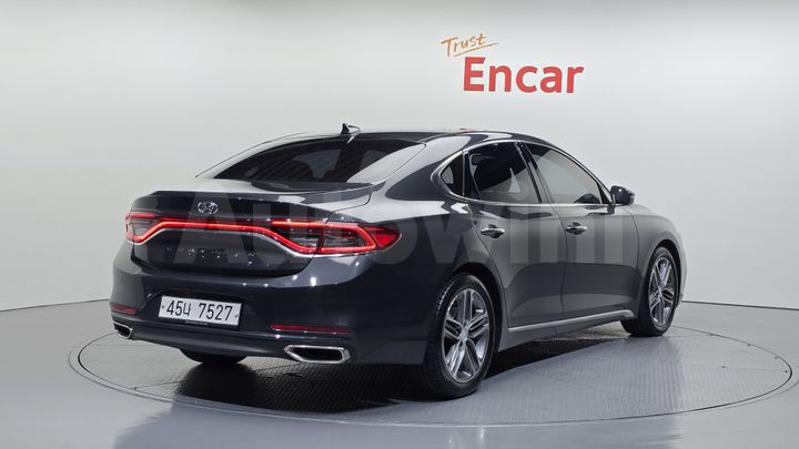 Hyundai Grandeur 2018 — 2