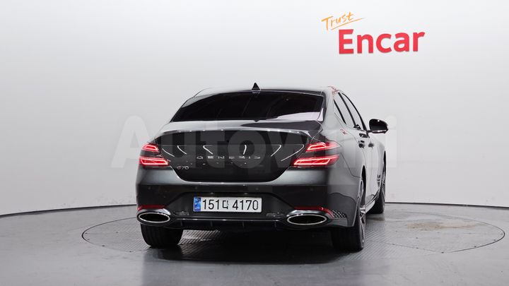 Genesis G70 2025 — 4