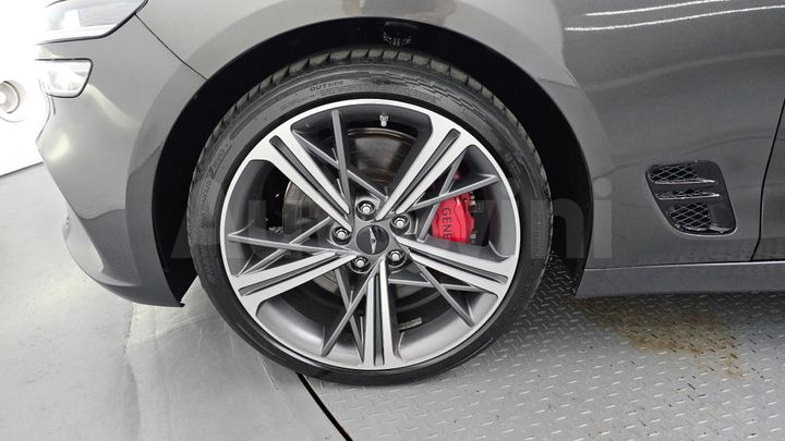 Genesis G70 2025 — 5