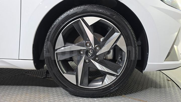 Hyundai Avante 2022 — 5