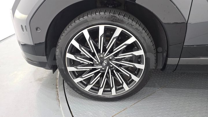 Hyundai SantaFe 2025 — 5