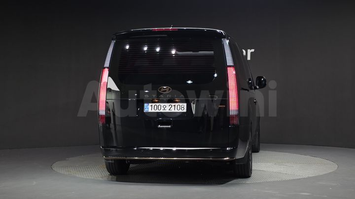 Hyundai Staria 2025 — 4