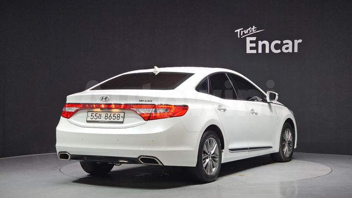 Hyundai Grandeur 2015 — 2