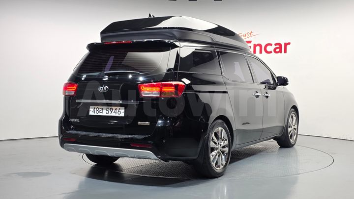 Kia Carnival 2016 — 2