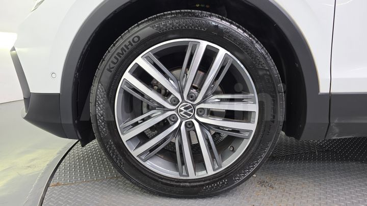 Volkswagen Tiguan 2023 — 5