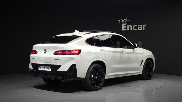 BMW X4 2025 — 2