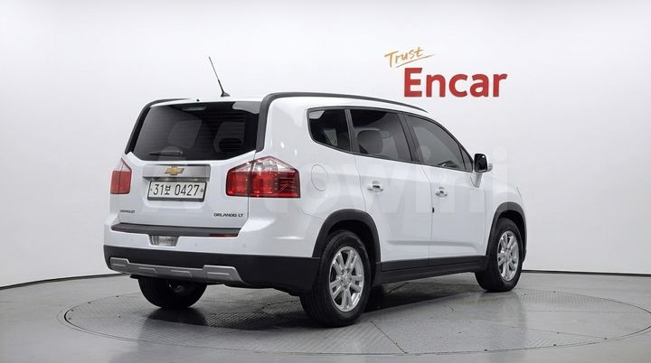 Chevrolet Orlando 2017 — 2
