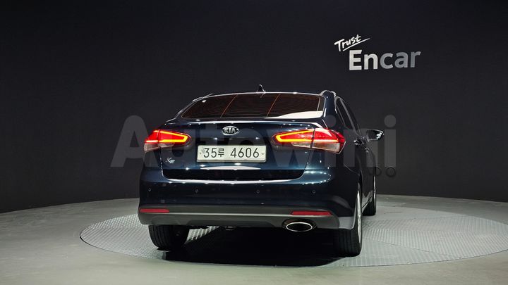 Kia K3 2017 — 4