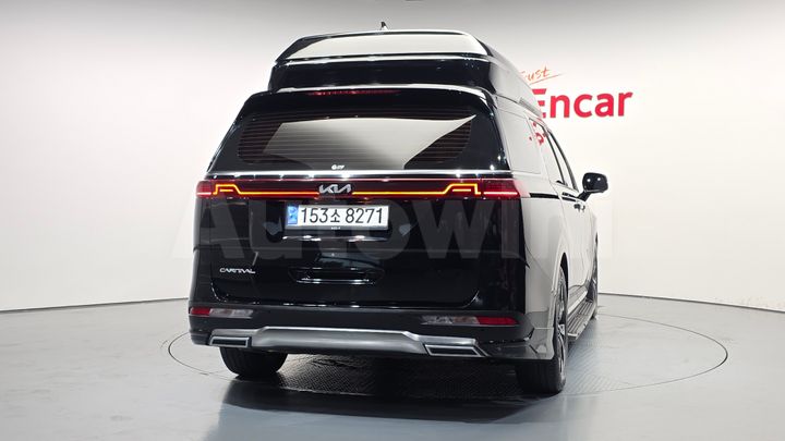 Kia Carnival 2023 — 4