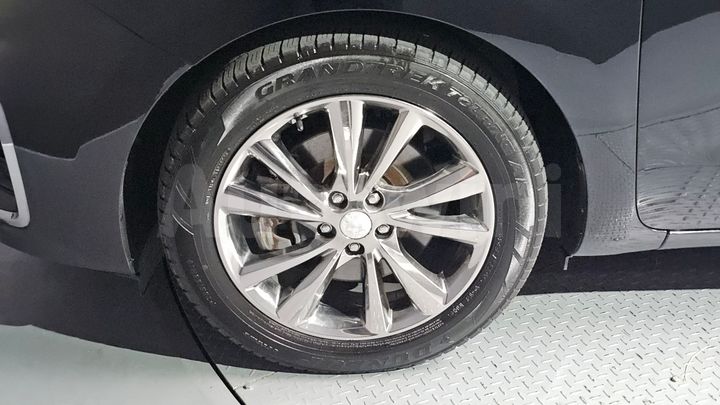 Kia Carnival 2019 — 5