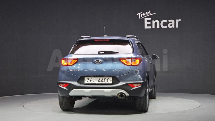 Kia Stonic 2018 — 4