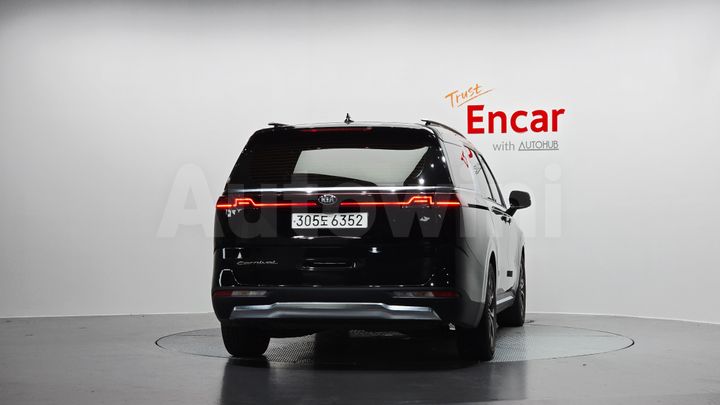 Kia Carnival 2021 — 4