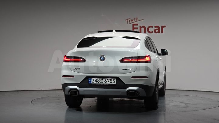 BMW X4 2023 — 3