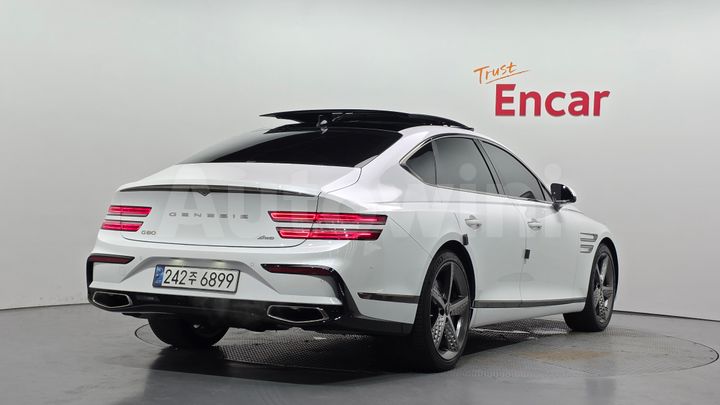 Genesis G80 2025 — 2